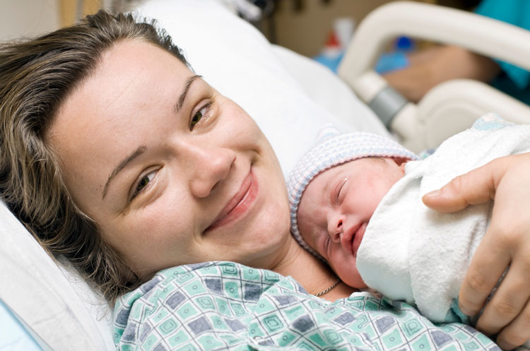 Grossesse et postpartum en expatriation - Comment vivre au mieux sa  maternité à l'étranger